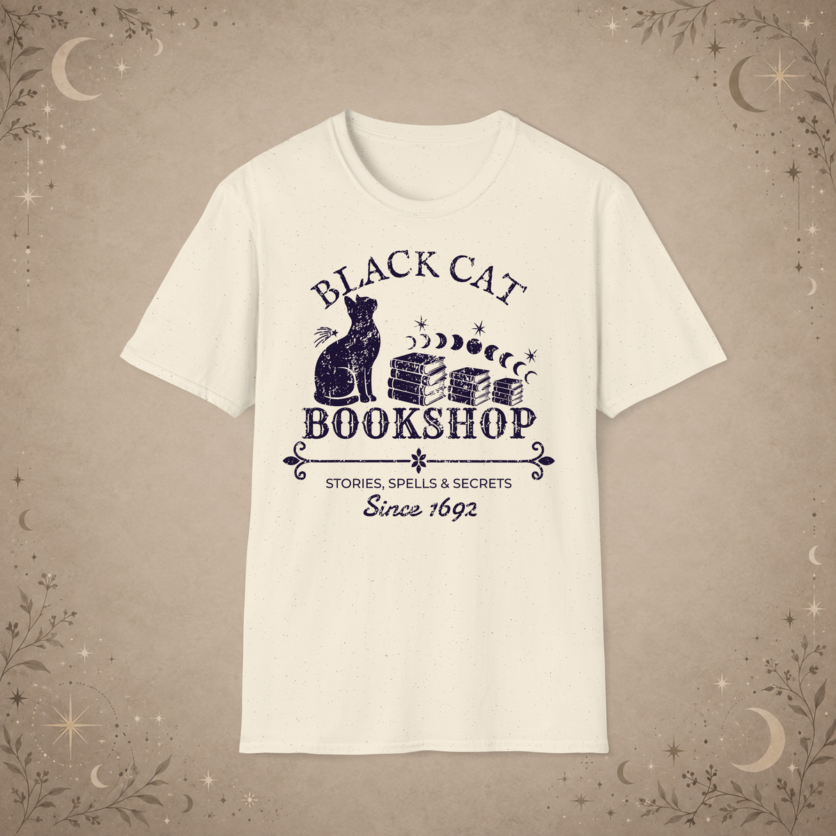 Black Cat Bookshop graphic tee in Natural
